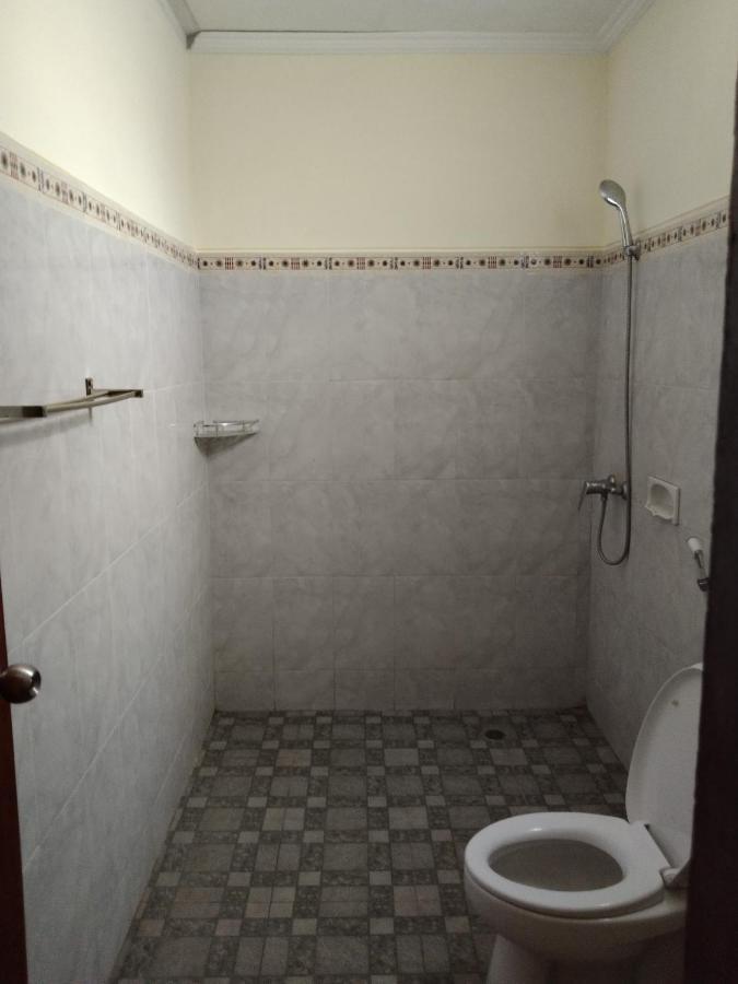Pondok Aldi Hostel Amed Kültér fotó