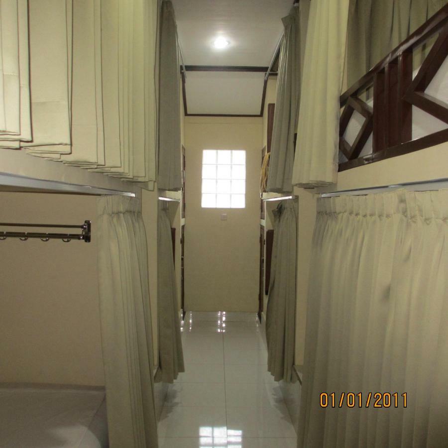 Pondok Aldi Hostel Amed Kültér fotó