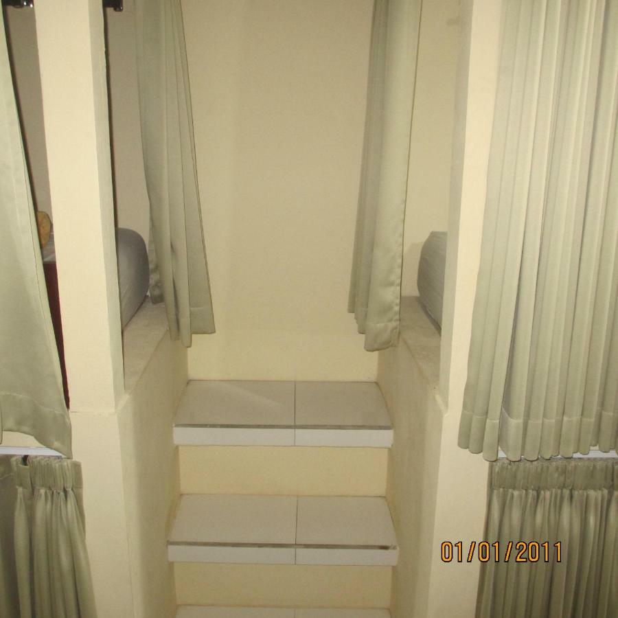 Pondok Aldi Hostel Amed Kültér fotó